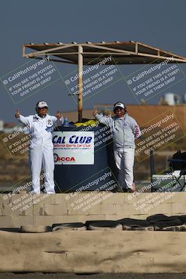 media/Nov-17-2024-CalClub SCCA (Sun) [[5252d9c58e]]/Around the Pits/